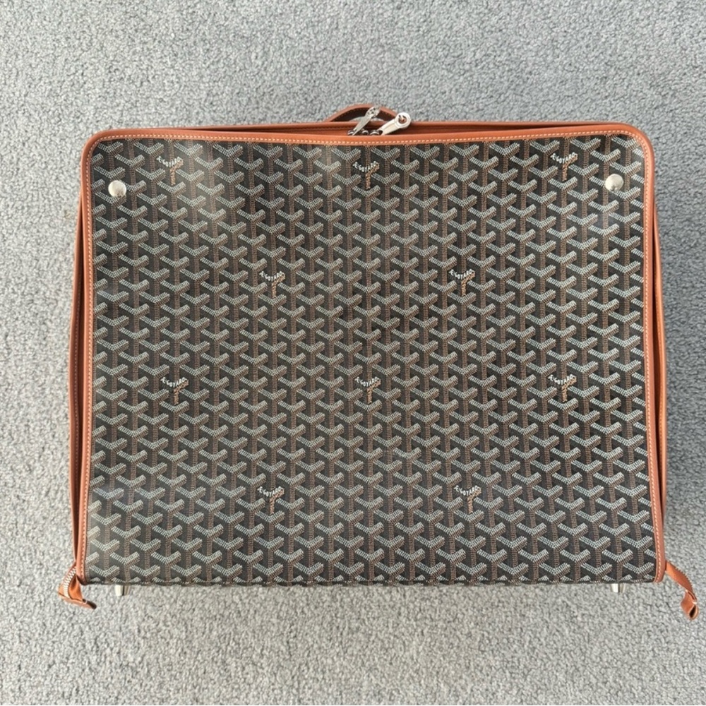 Goyard Caravelle Folding Travel Suitcase in Excellent Condition